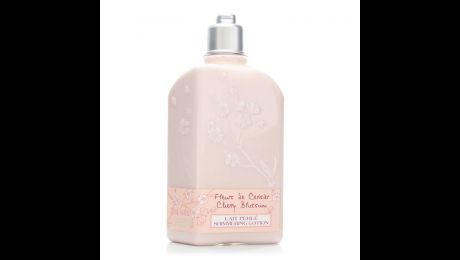 半成品料体：欧舒丹L'OCCITANE 樱花润肤乳功效